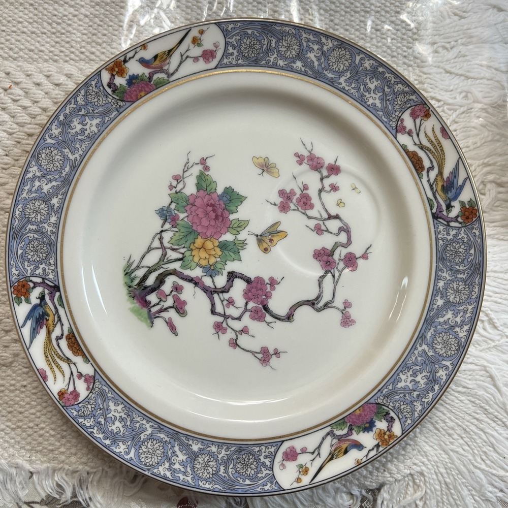 LENOX CHINA MING PATTERN 8.25" PLATE W 2" CUP CUT OUT GOLD TRIM BLACK BACK STAMP